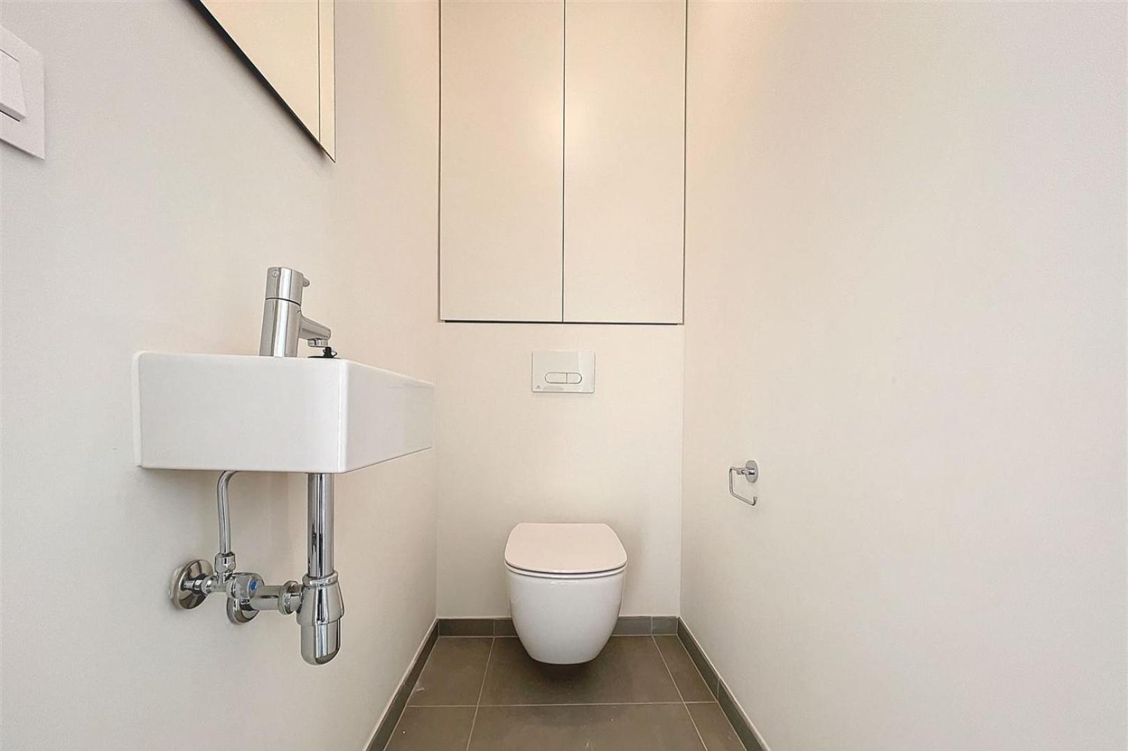 Superbe Appartement Neuf Et Moderne A Lieja Exterior foto